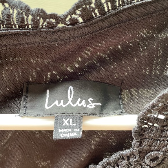 Lulus little black dress - Picture 3 of 4